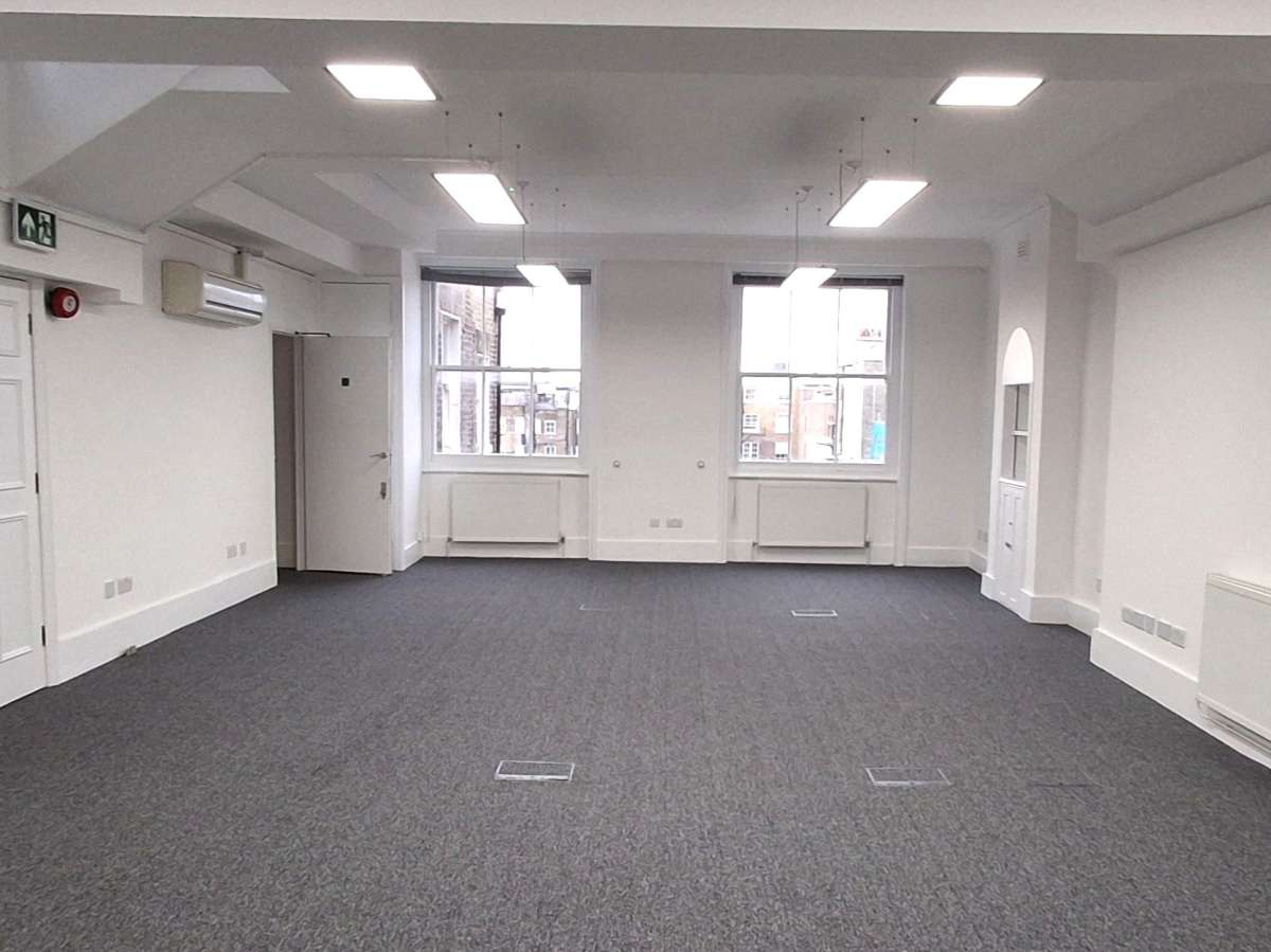 Office in London - photo 3