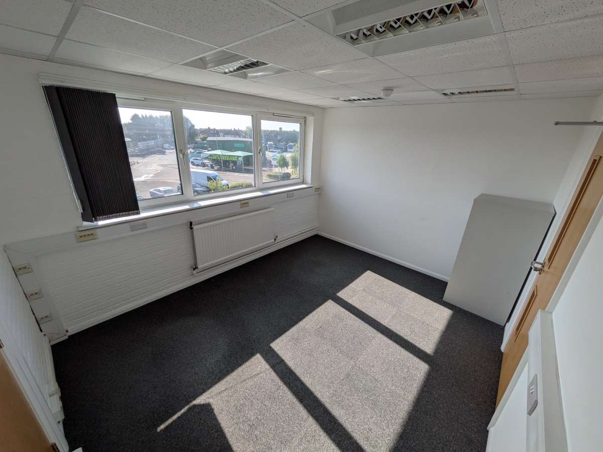 Office in Eastbourne - photo 4