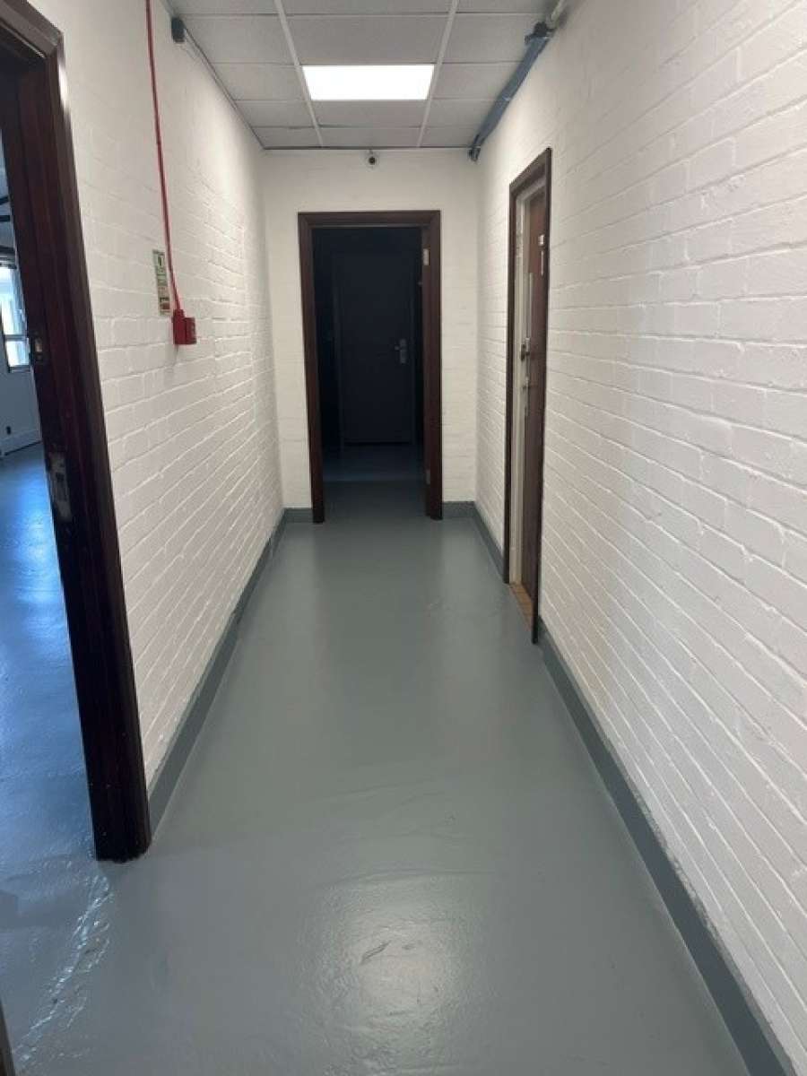 Office in Wing - photo 2
