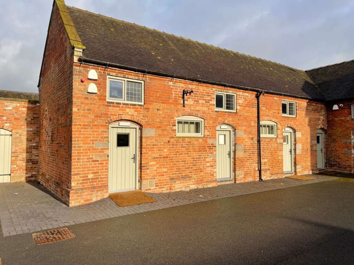 Office To Let, Church Broughton