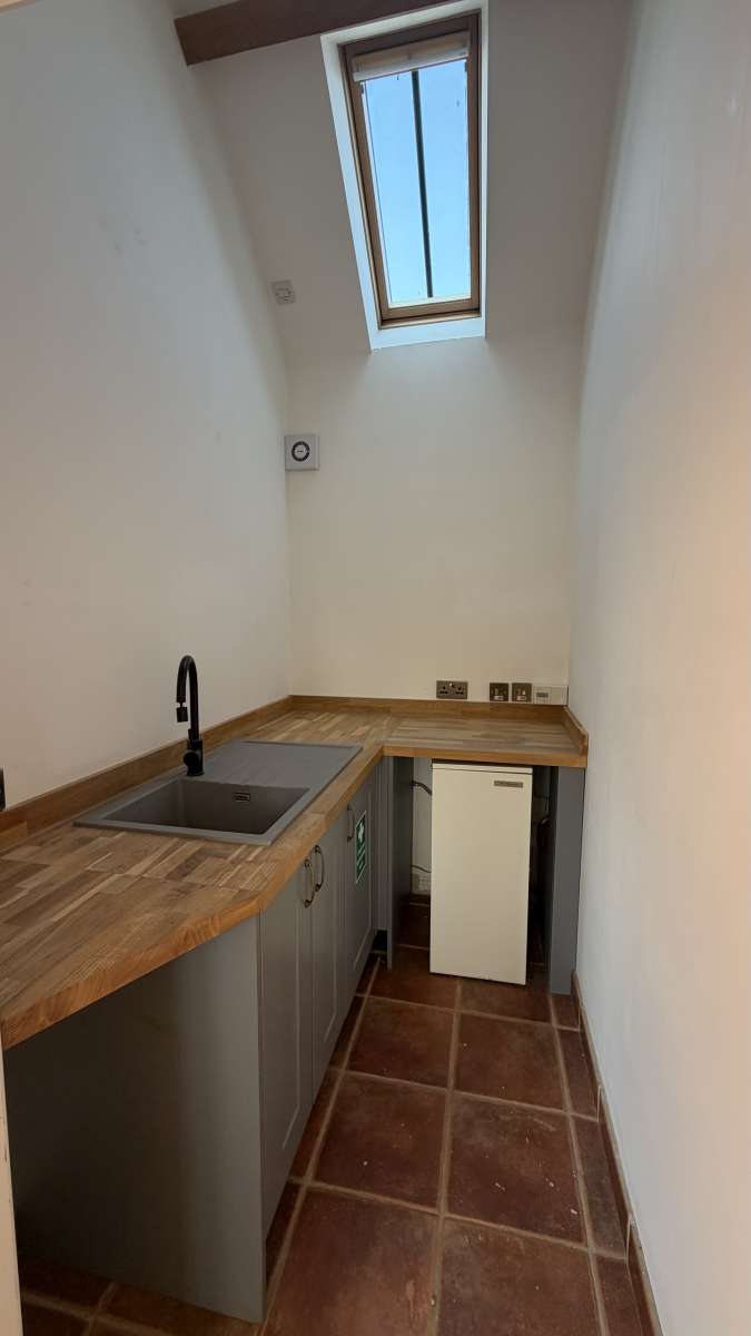 Office in Fenny Compton - photo 4