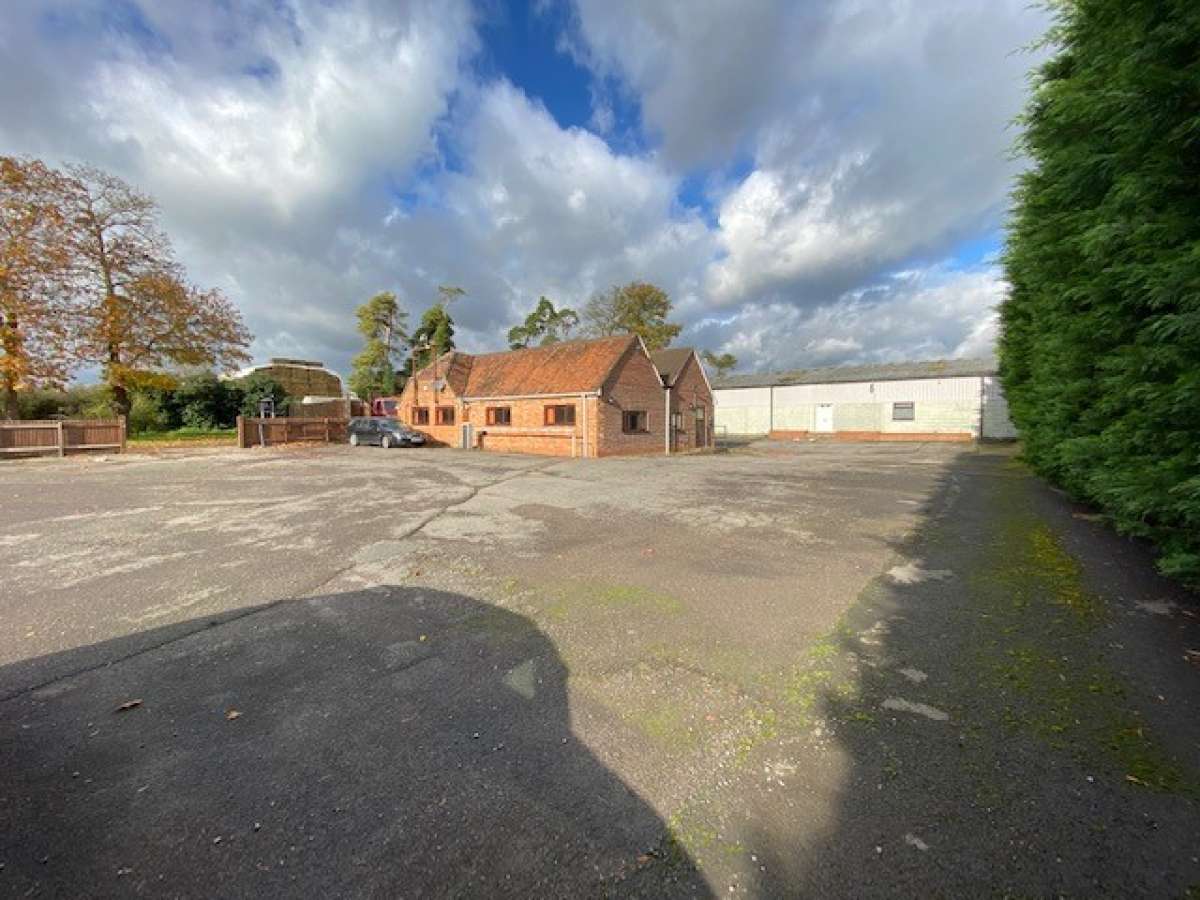 Land in Newbury