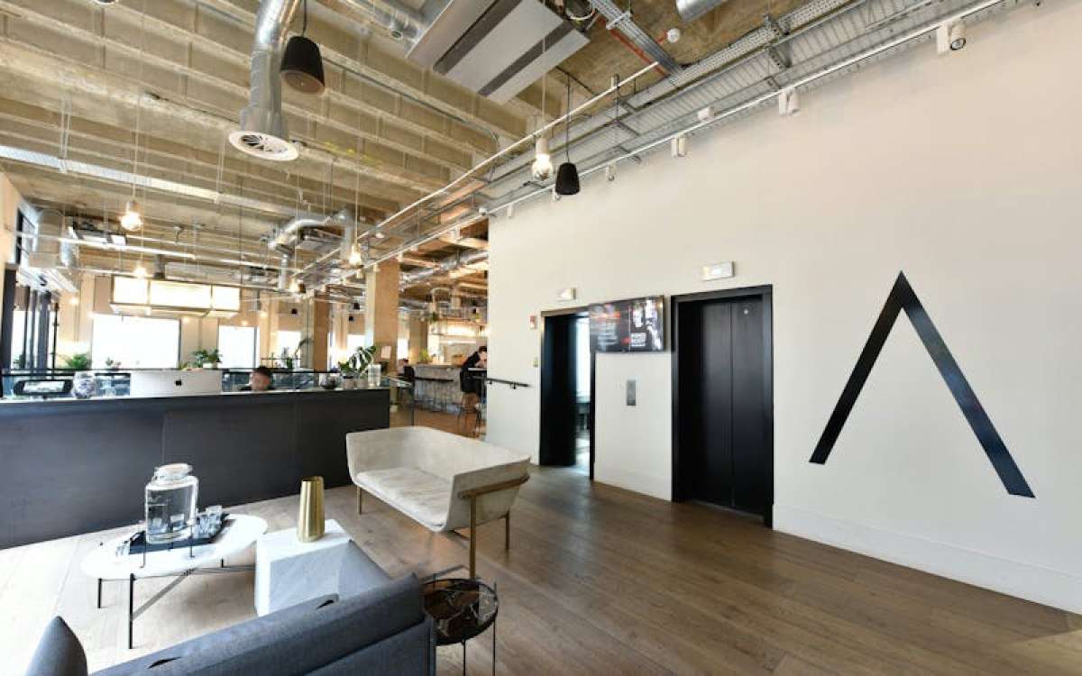 Office in London - photo 3