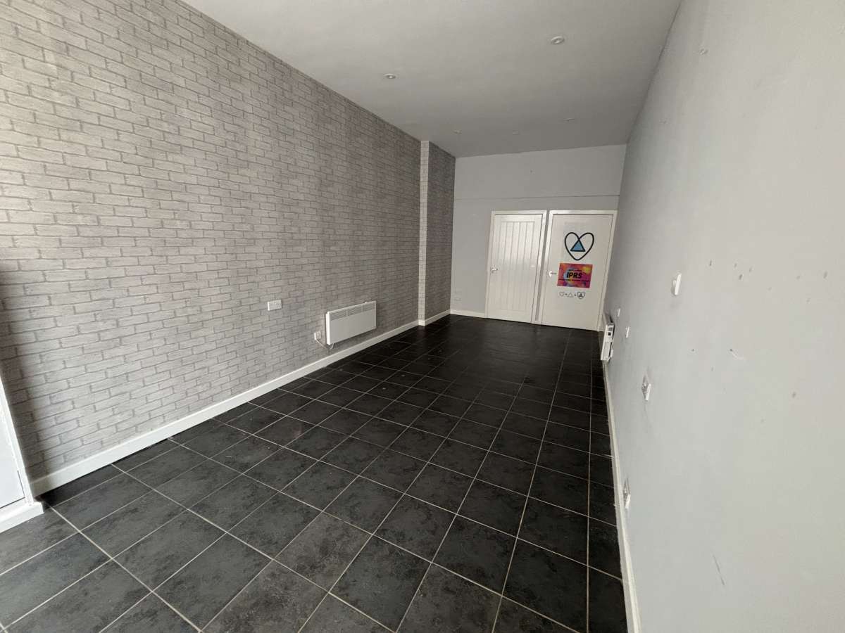 Office in Ayr - photo 4