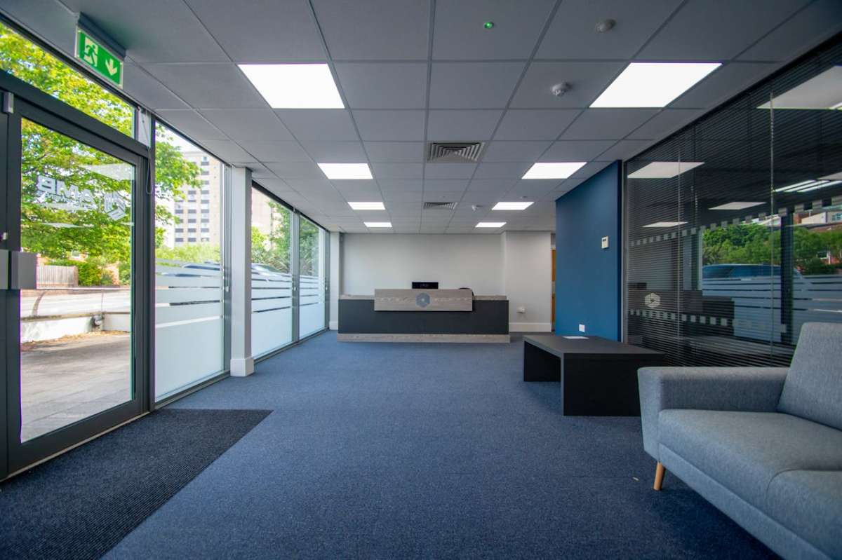 Office in Poole - photo 2
