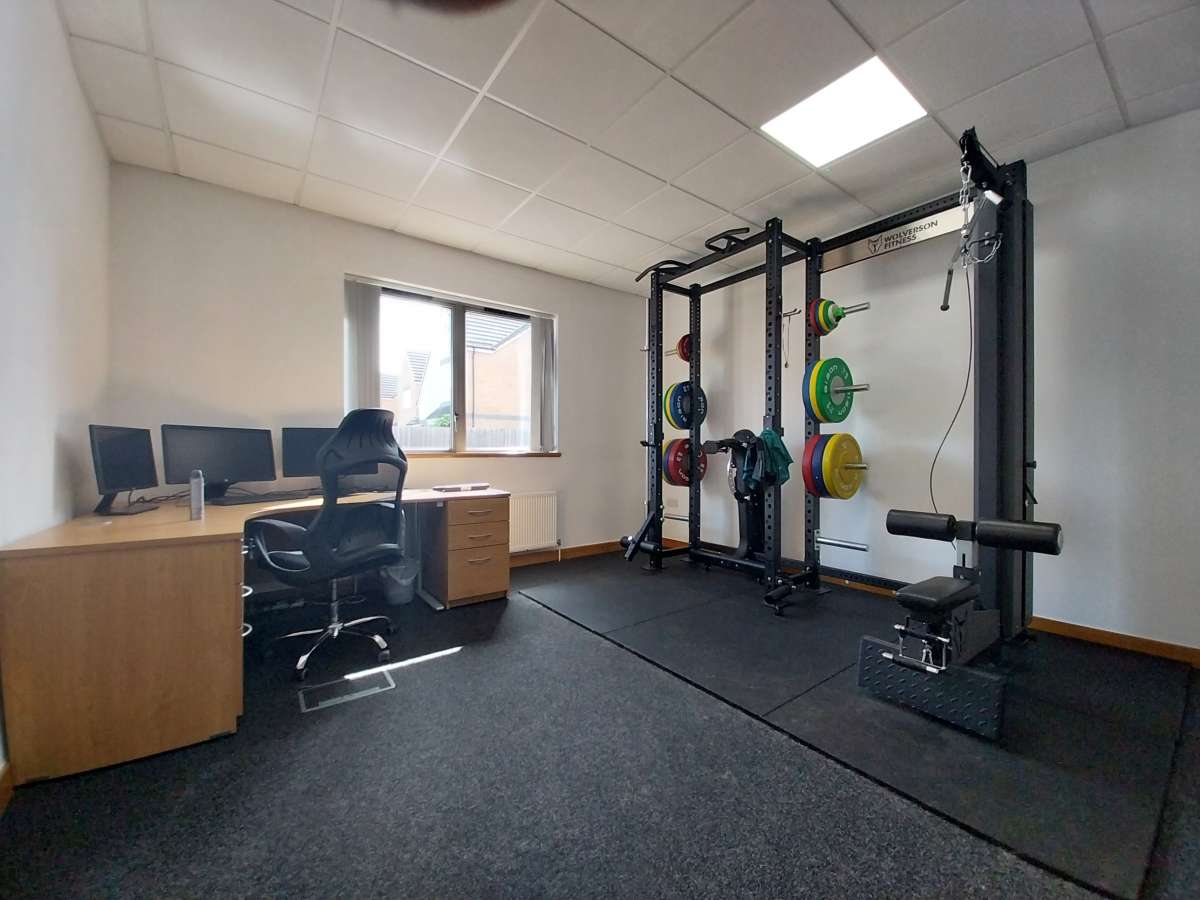 Office in Allerton Bywater - photo 3