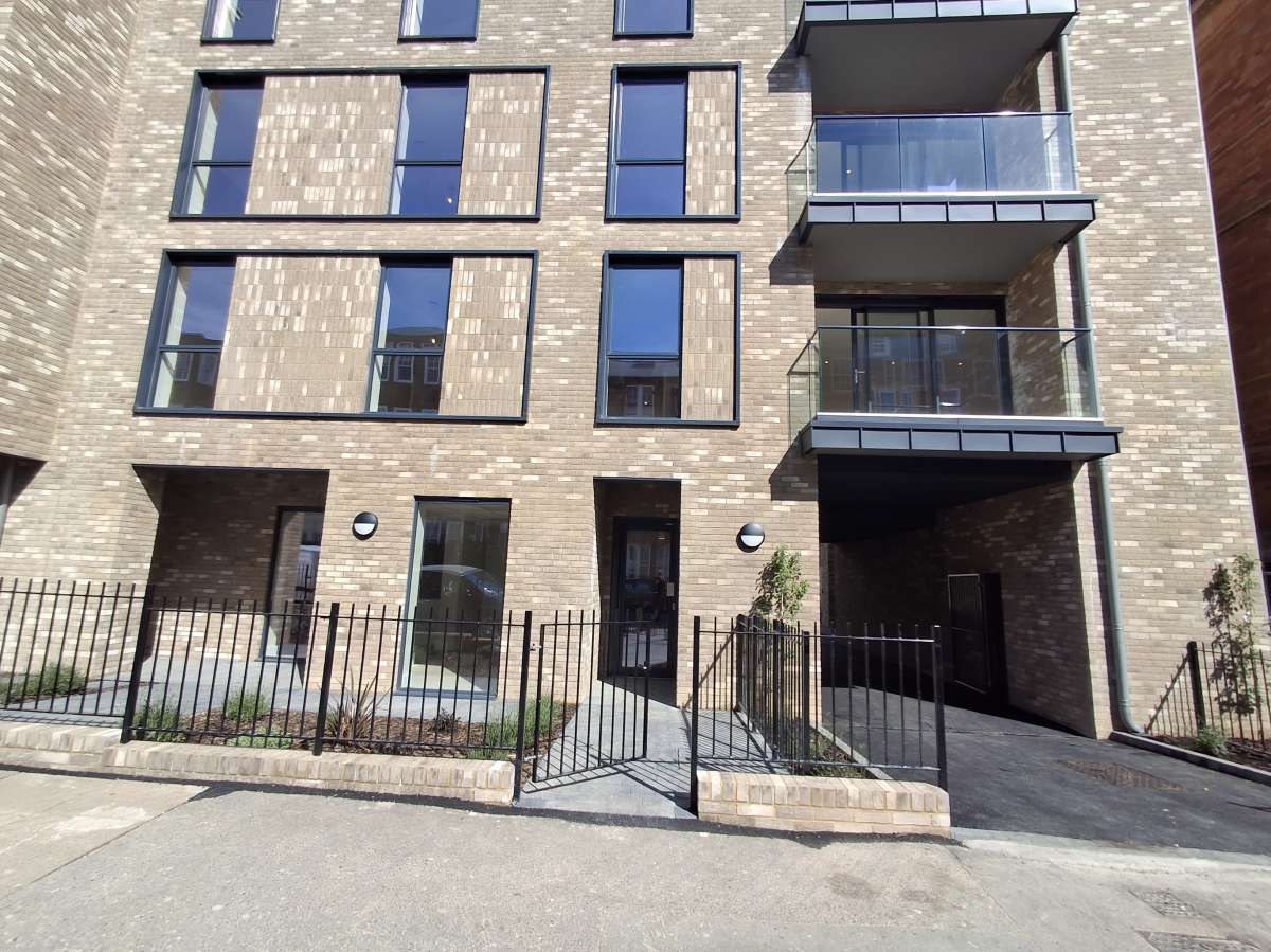 Office in Hove - photo 4