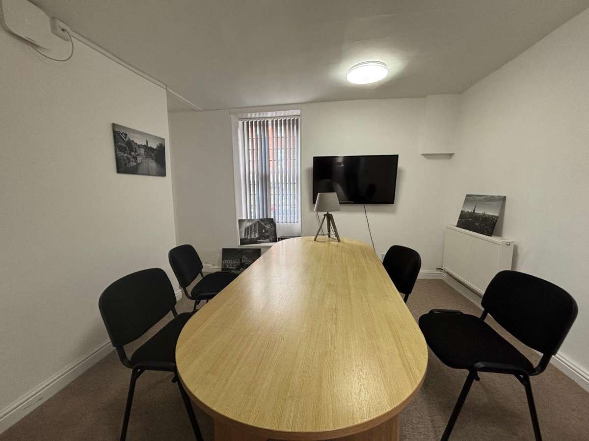 Office in Norwich - photo 4