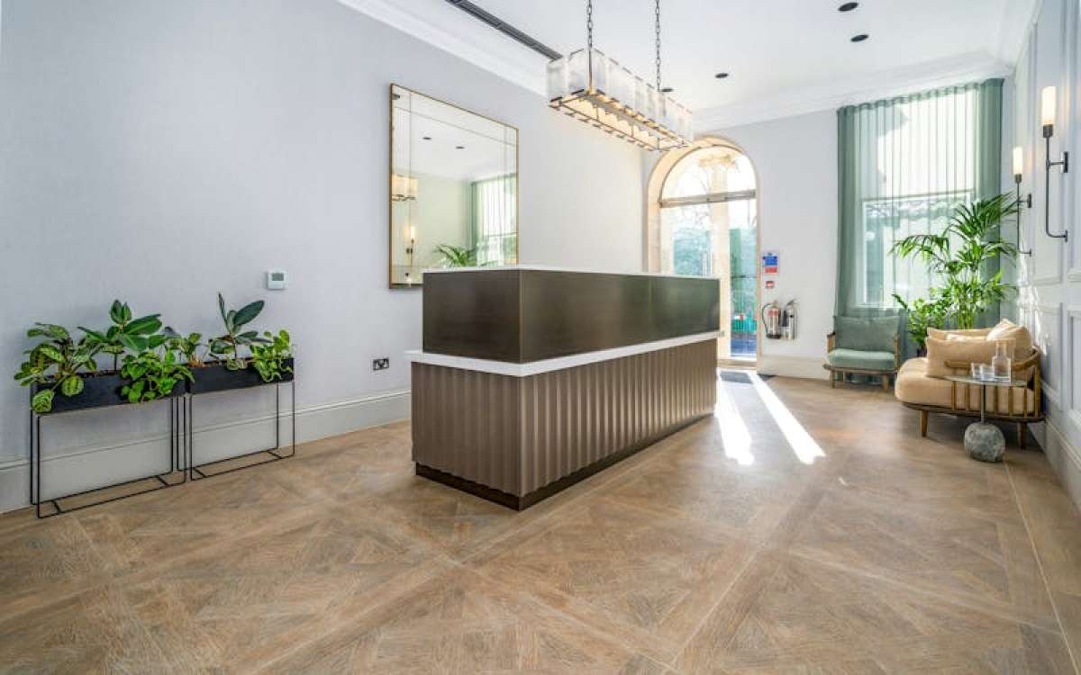 Office in London - photo 4