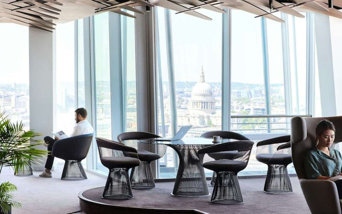 Office in London - photo 2