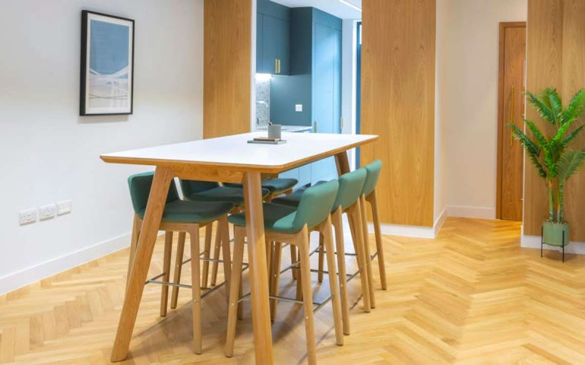 Office in London - photo 3