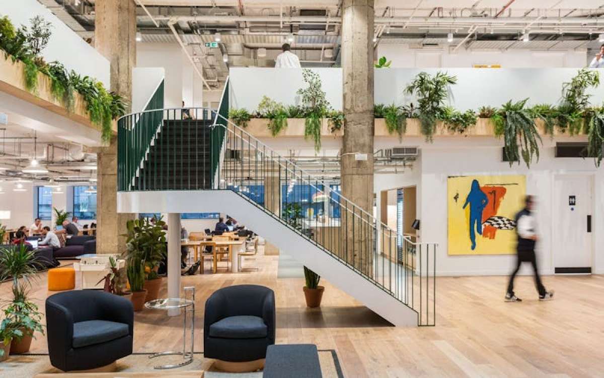 Office in London - photo 2