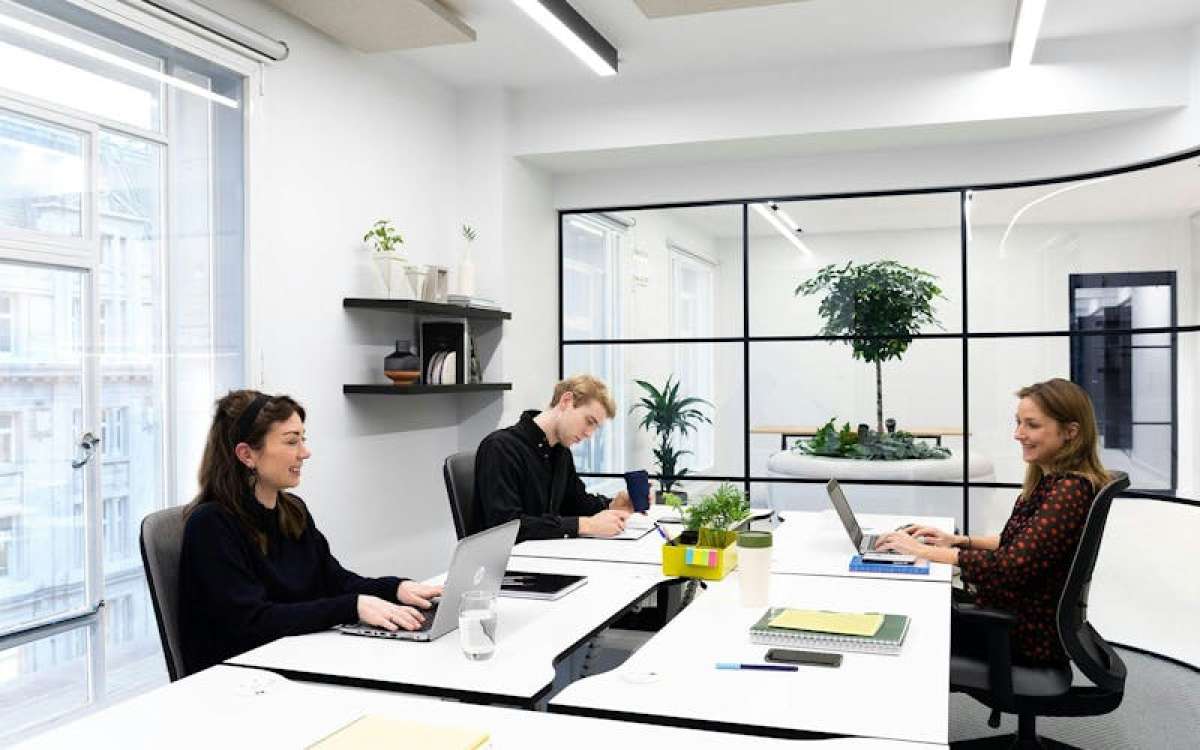 Office in London - photo 4