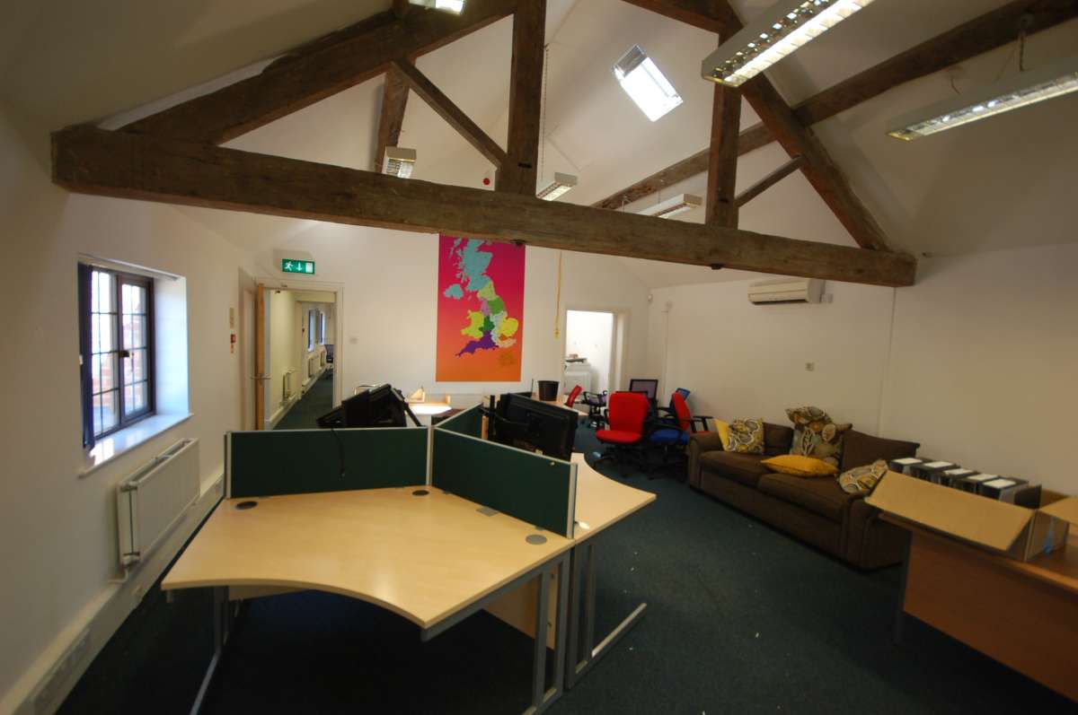 Office in Croft - photo 4