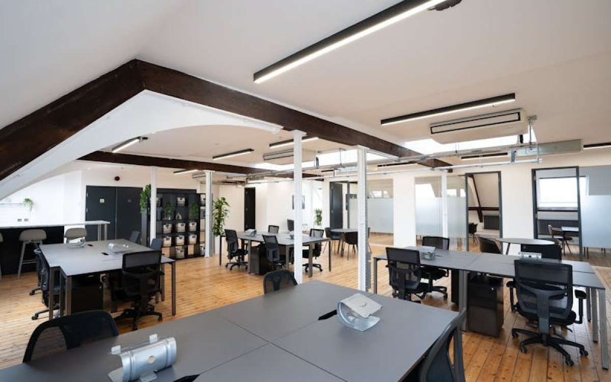 Office in London - photo 2