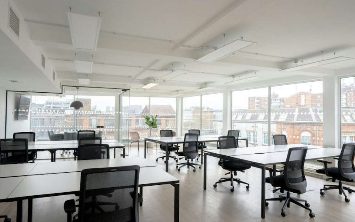 Office in London - photo 2