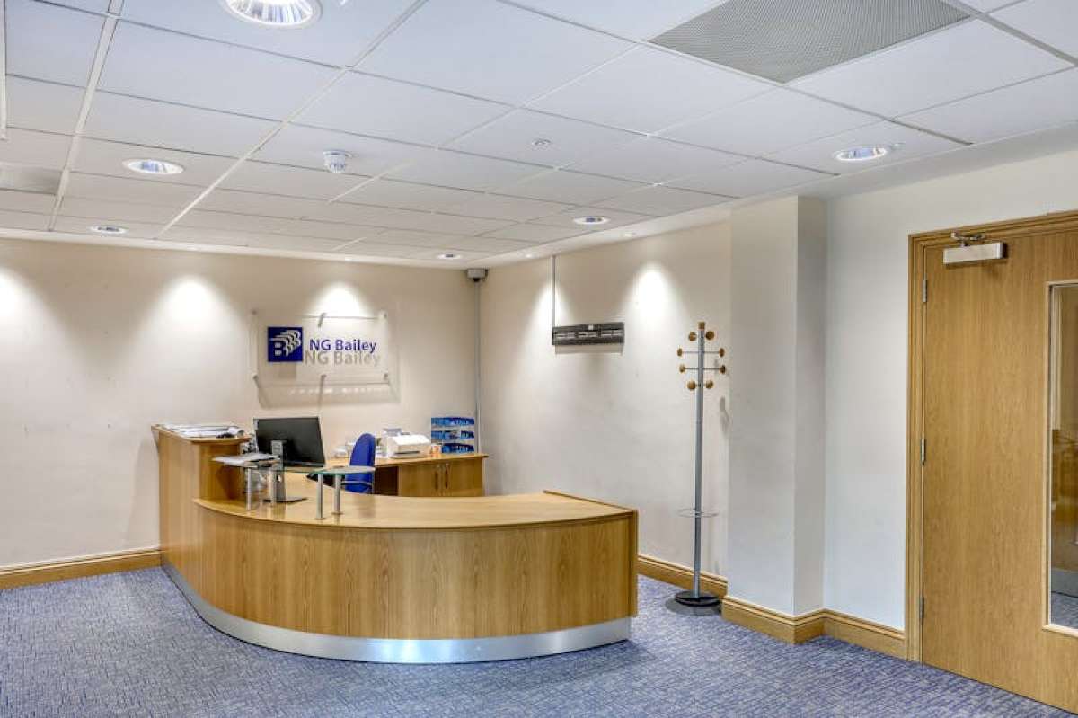 Office in Reading - photo 3