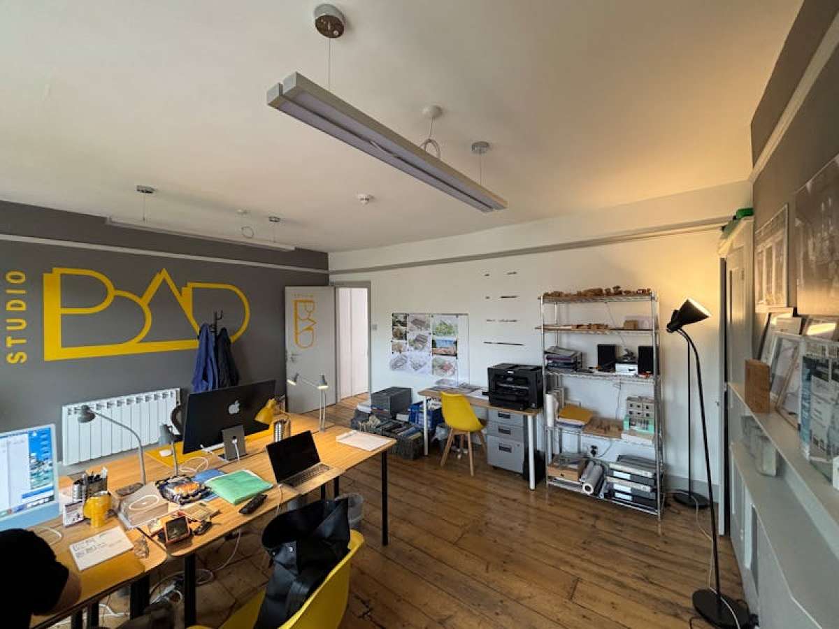 Office in Southampton - photo 3