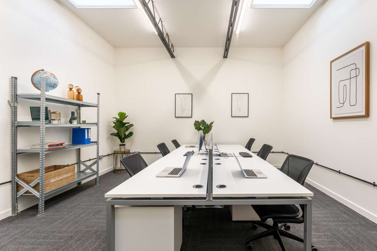 Office To Let, Gloucester