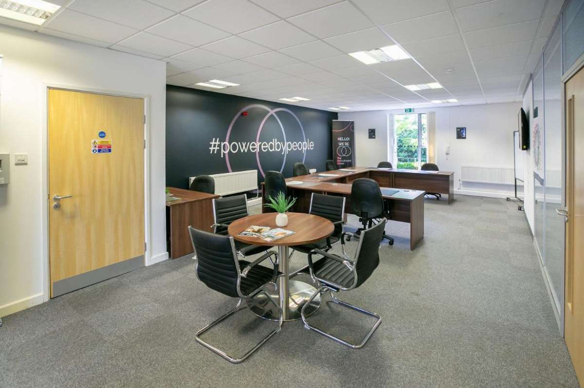 Office in Castle Donington - photo 3