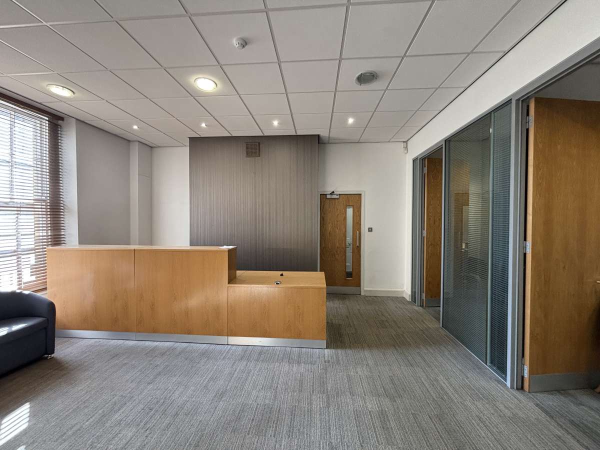 Office in Halifax - photo 3