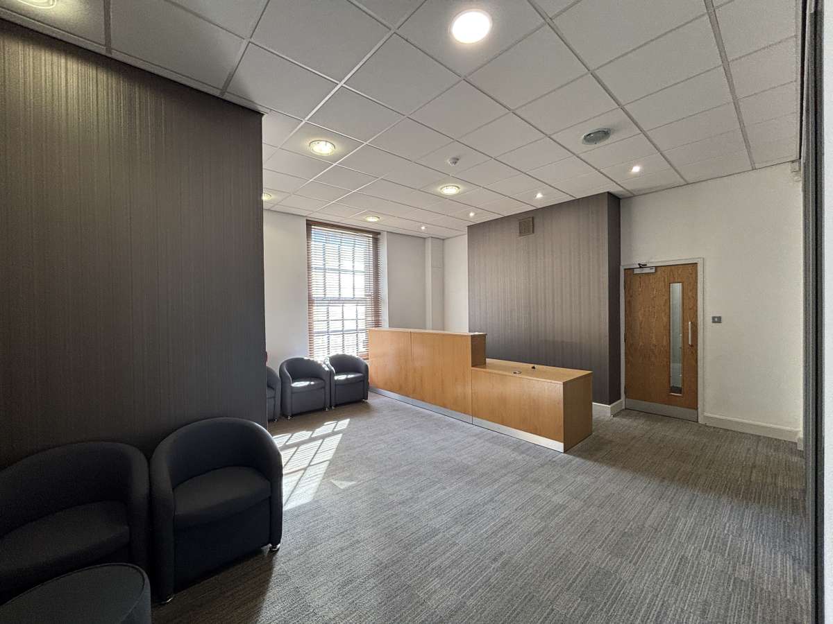 Office in Halifax - photo 4
