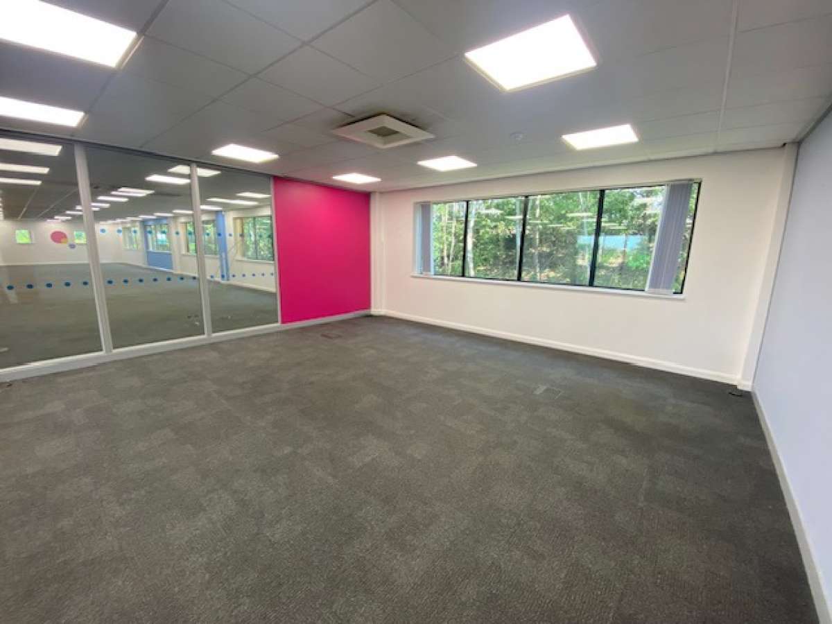 Office in Eaton Socon - photo 3