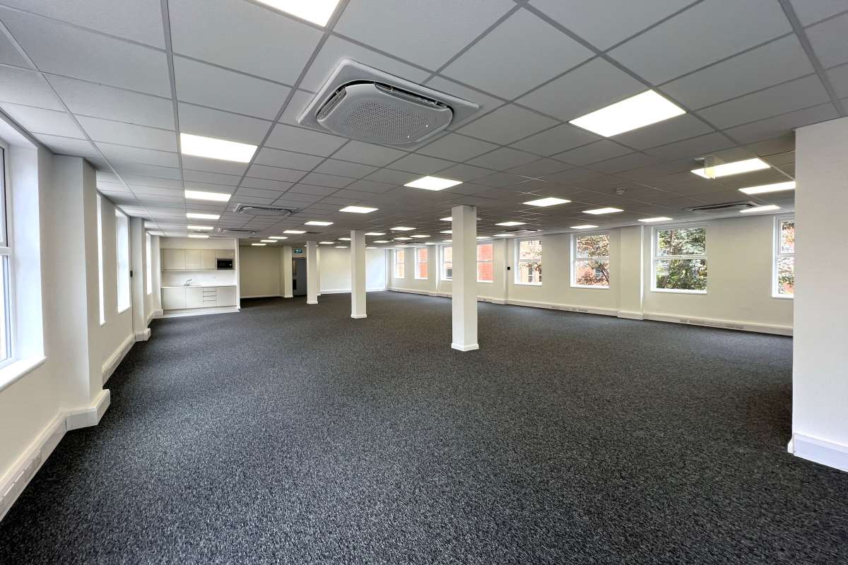 Office in Chelmsford - photo 4