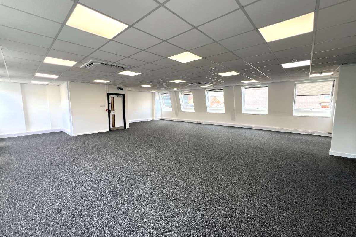 Office in Chelmsford - photo 4