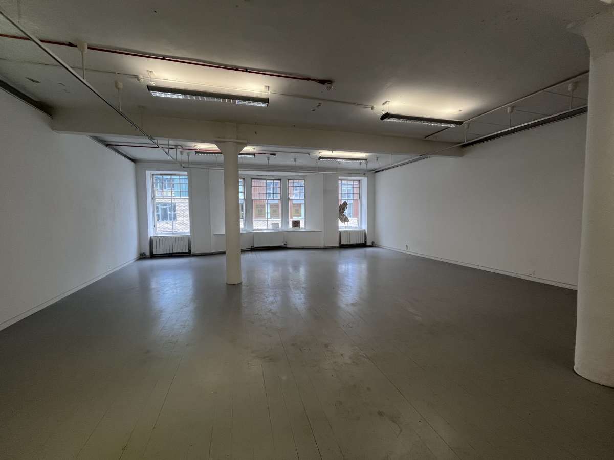 Office in Glasgow - photo 3