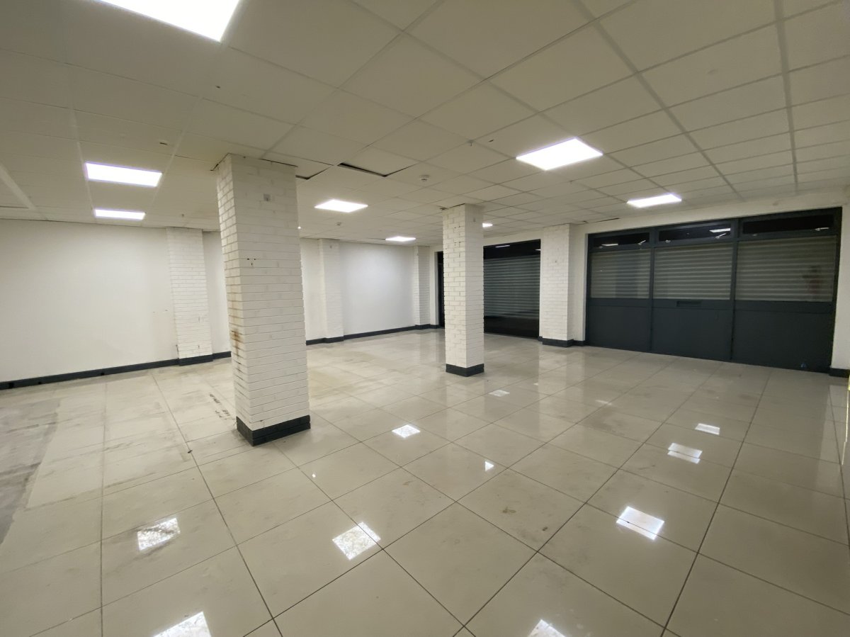 Office in Doncaster - photo 4