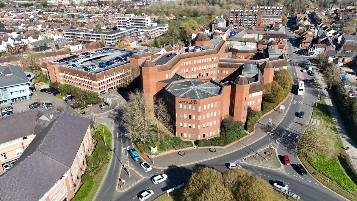 Office in Colchester - photo 3