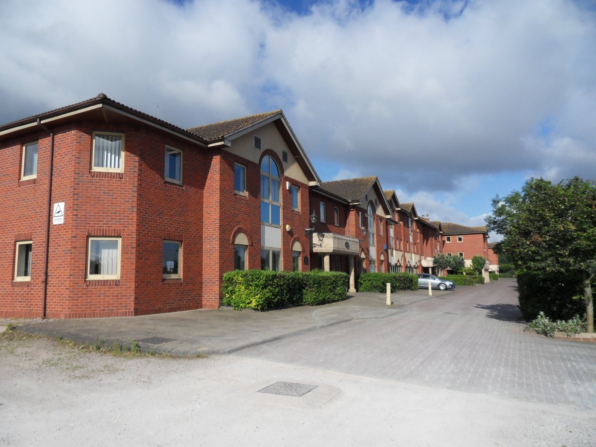 Office in Sowton - photo 2