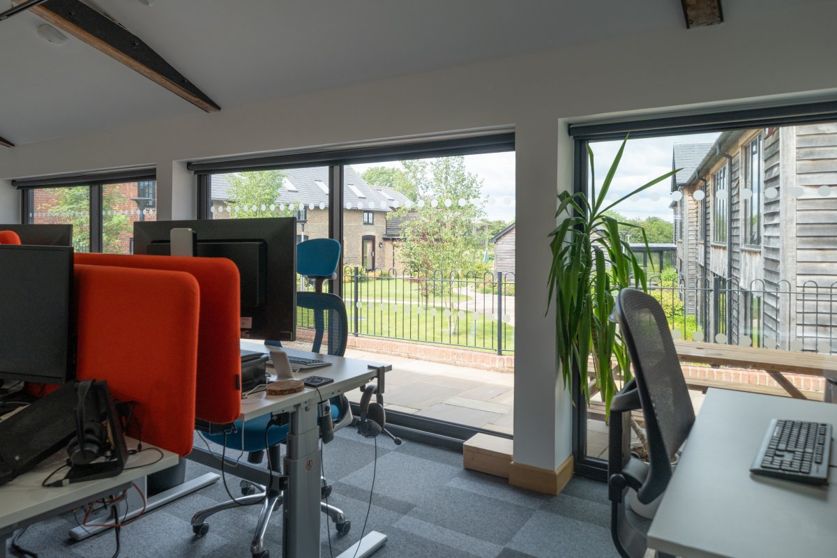 Office in Sevenoaks - photo 2