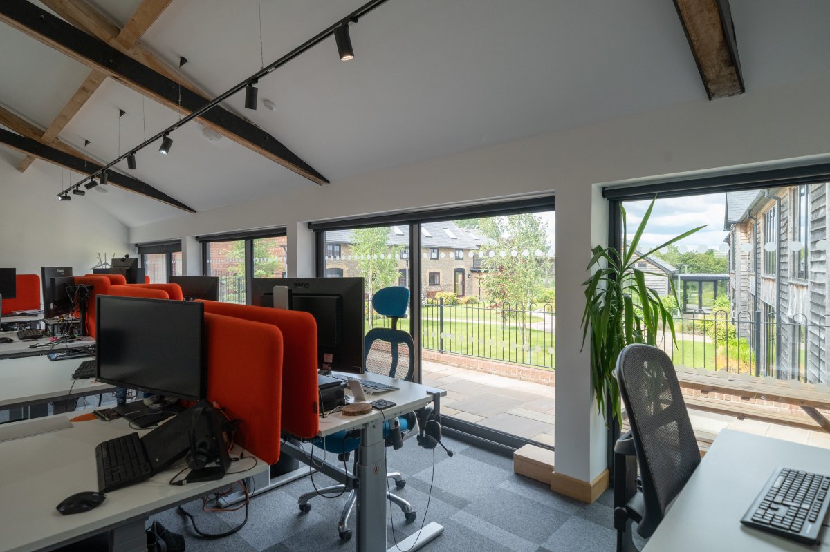 Office in Sevenoaks - photo 3