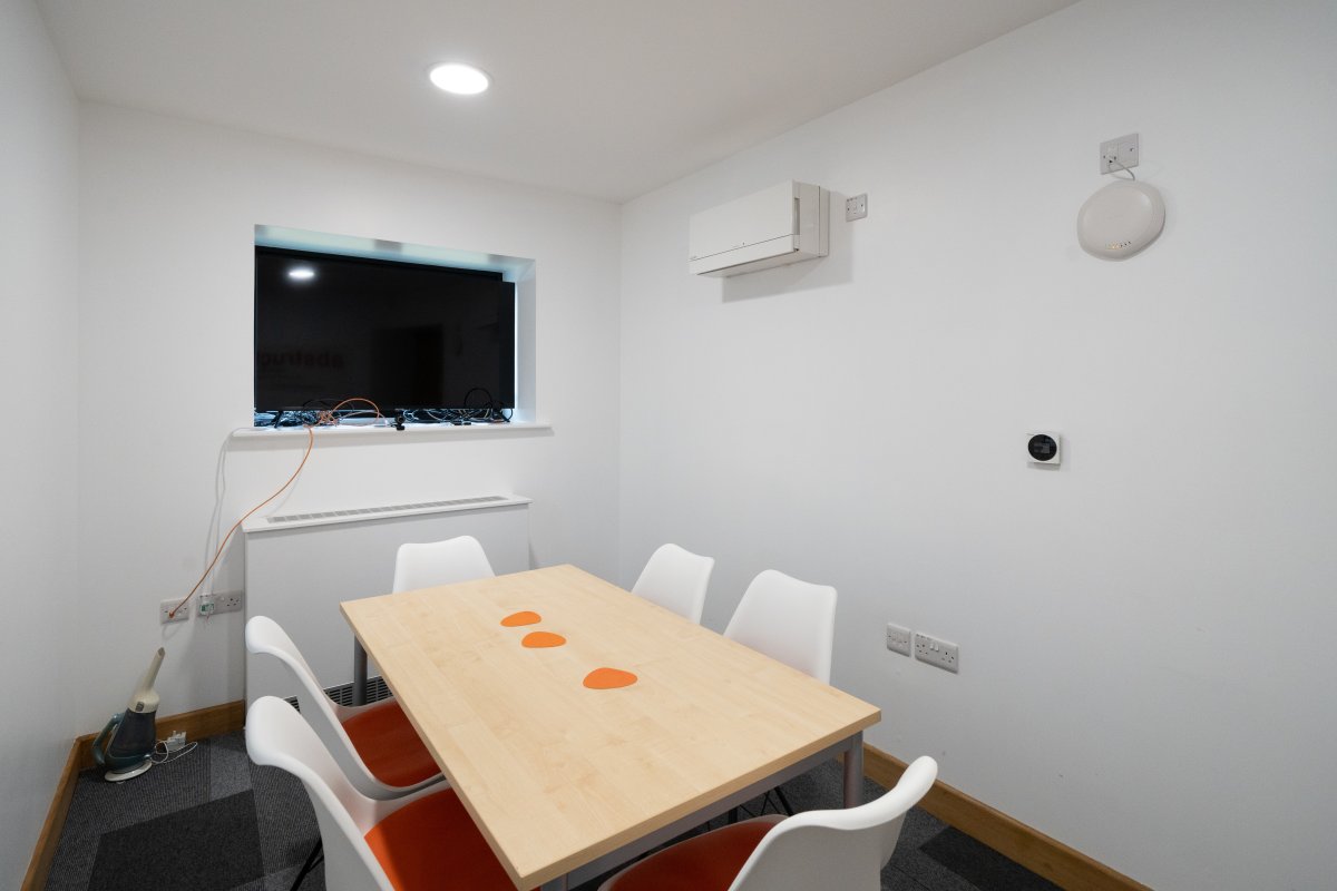 Office in Sevenoaks - photo 4
