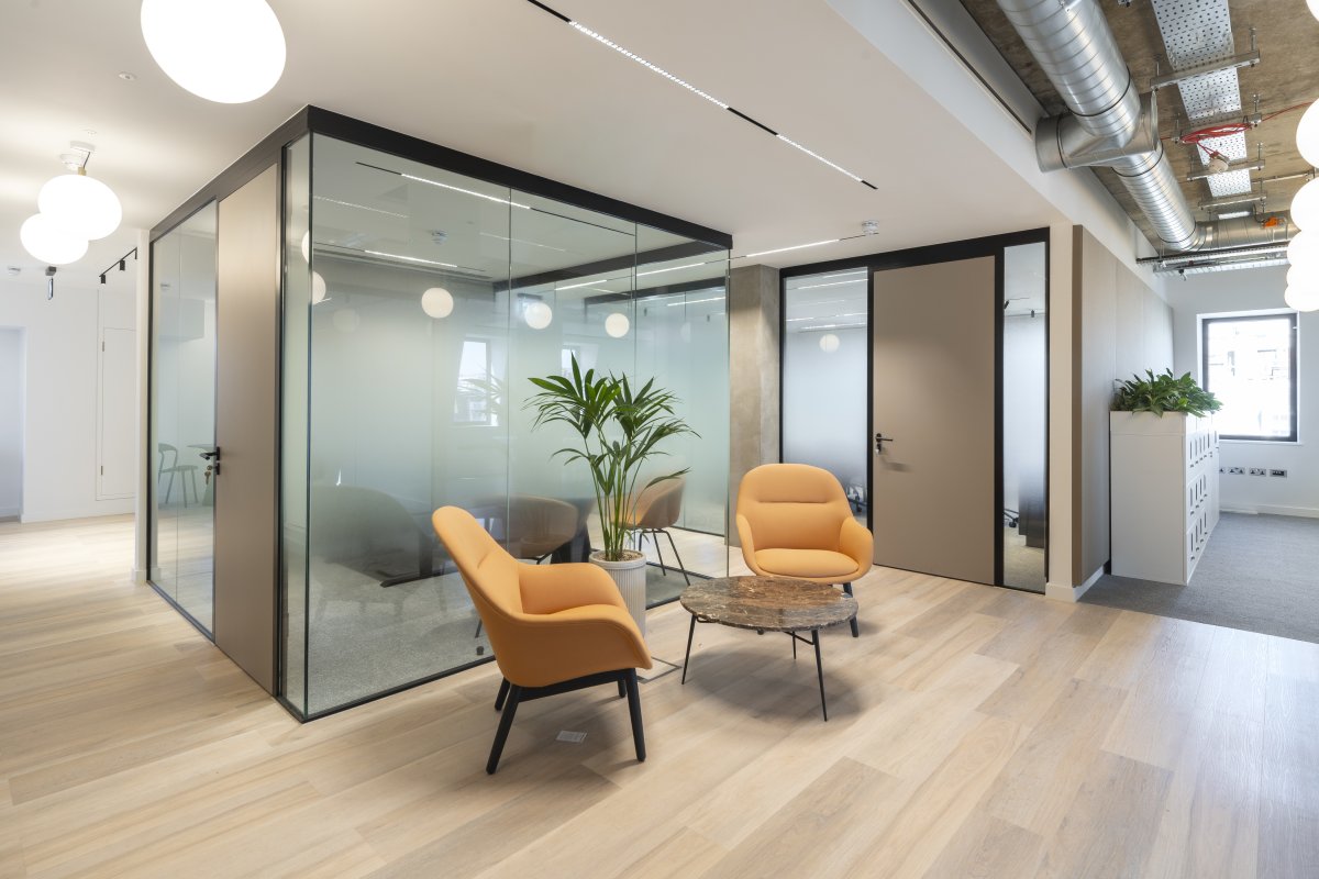 Office in London - photo 4