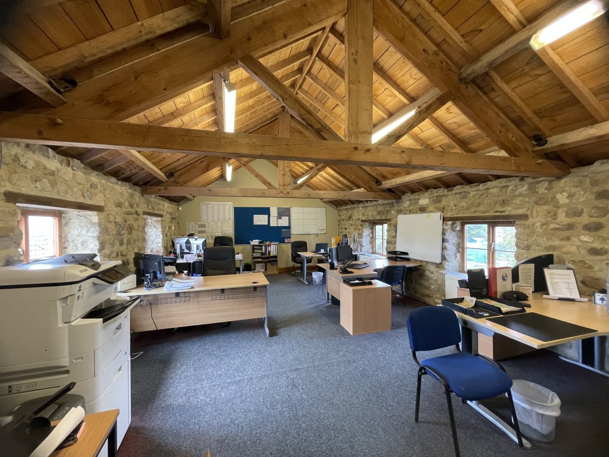 Office in West Tanfield - photo 2