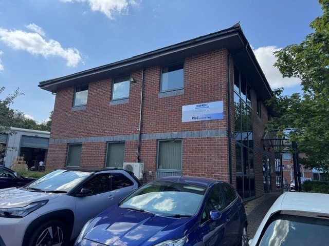 Office in Needwood - photo 2