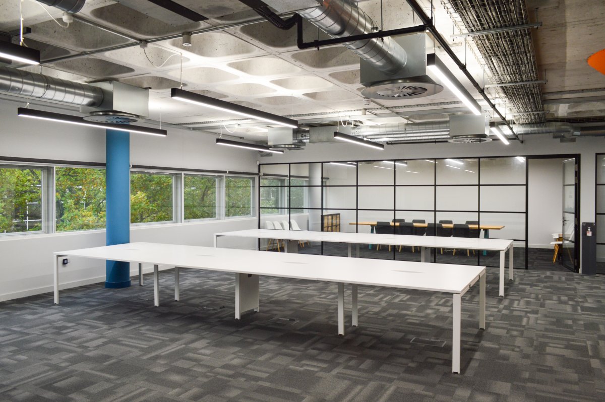 Office in Milton Keynes - photo 4