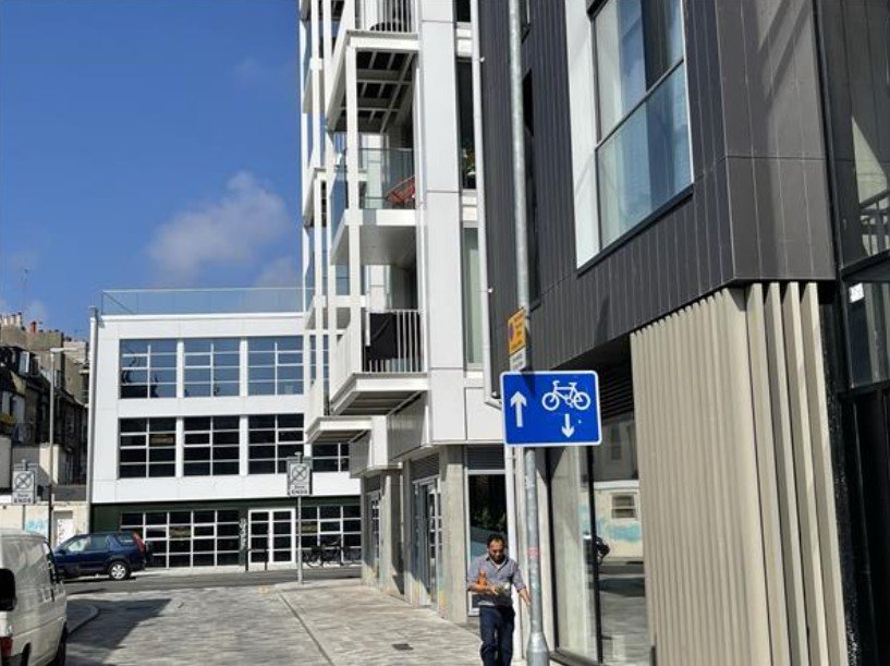 Office in Brighton - photo 4