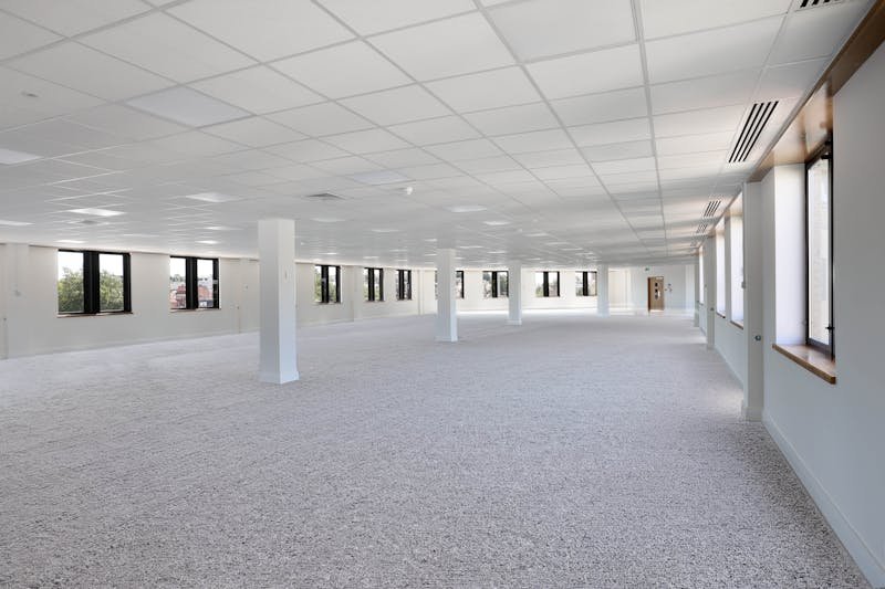 Office in Reading - photo 4