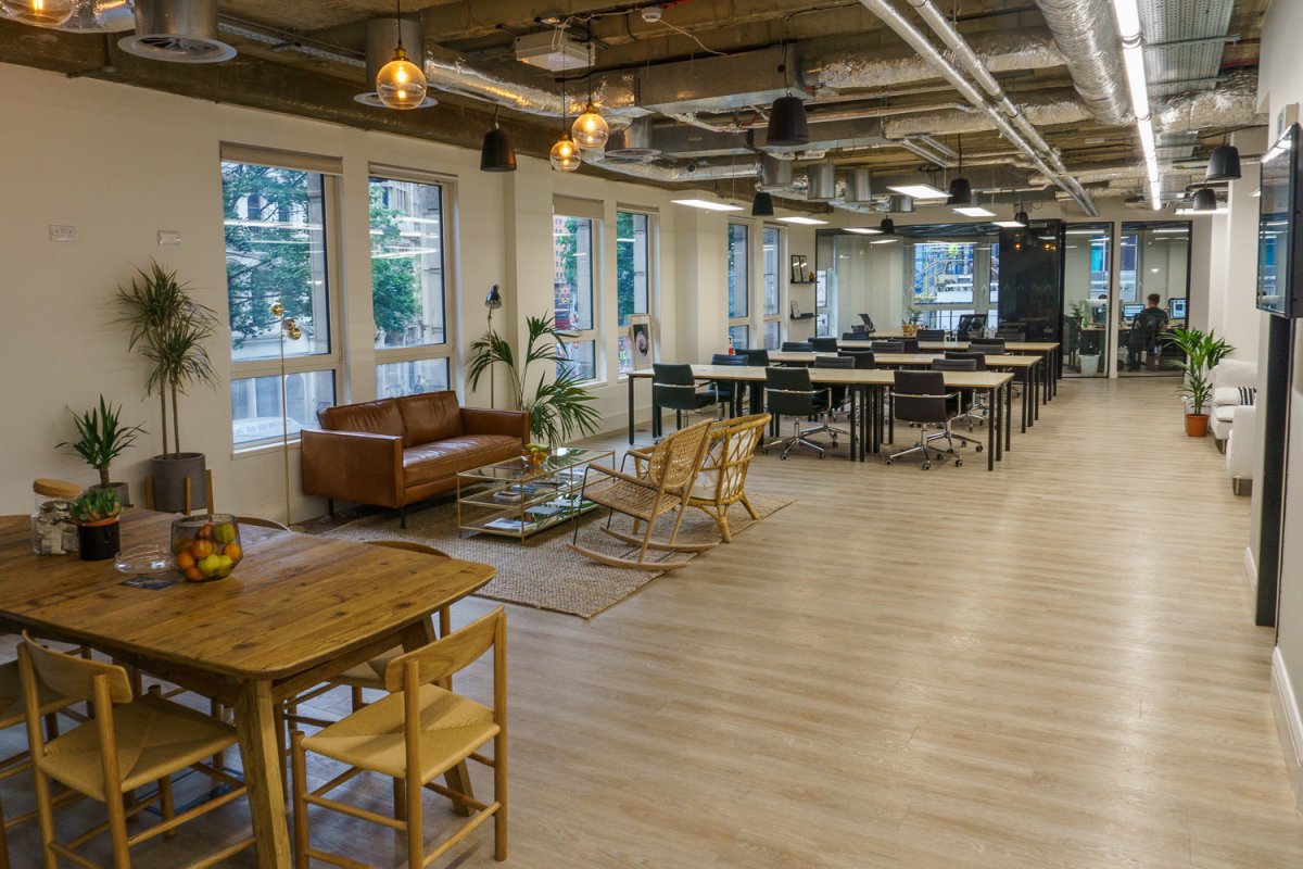 Office in London - photo 4