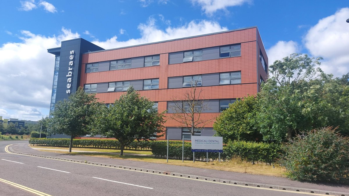 Office To Let, Dundee, Angus