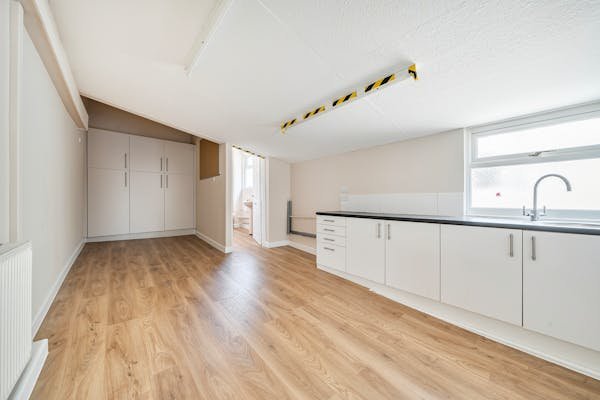Office in Taunton - photo 4