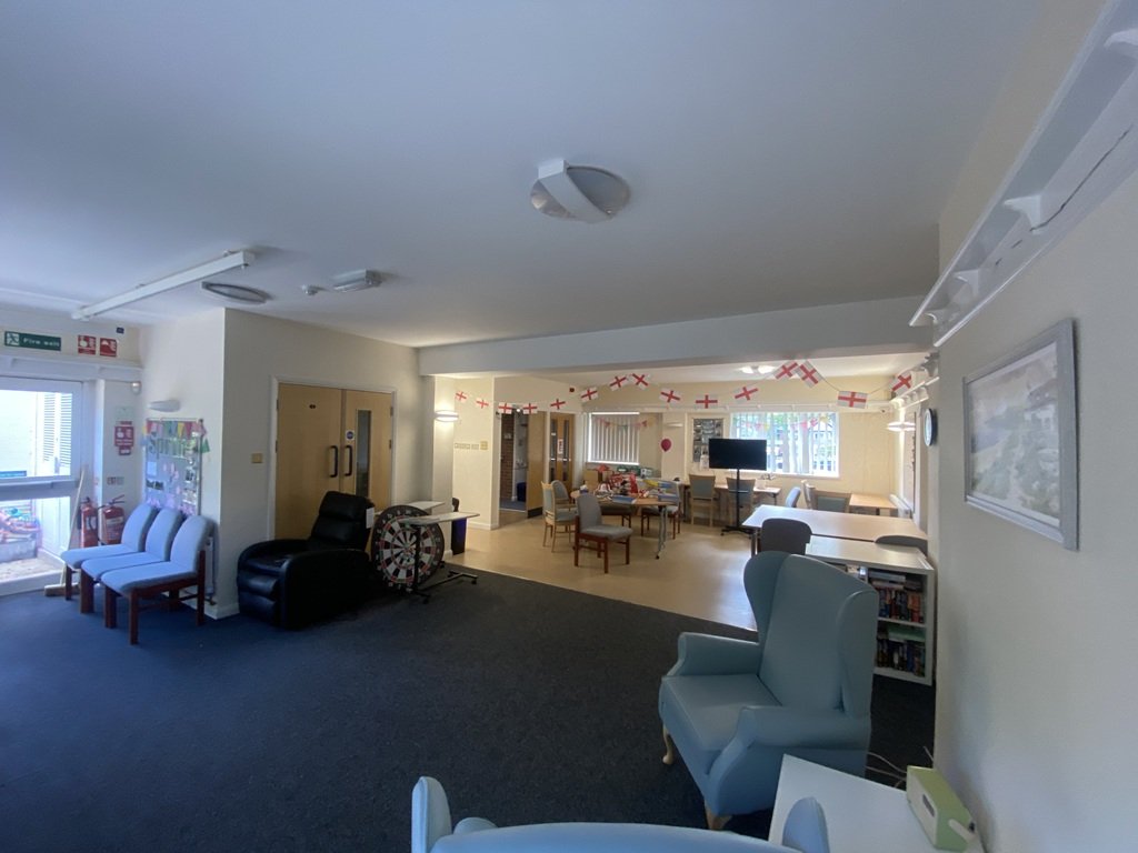 Office in Oldbury - photo 2