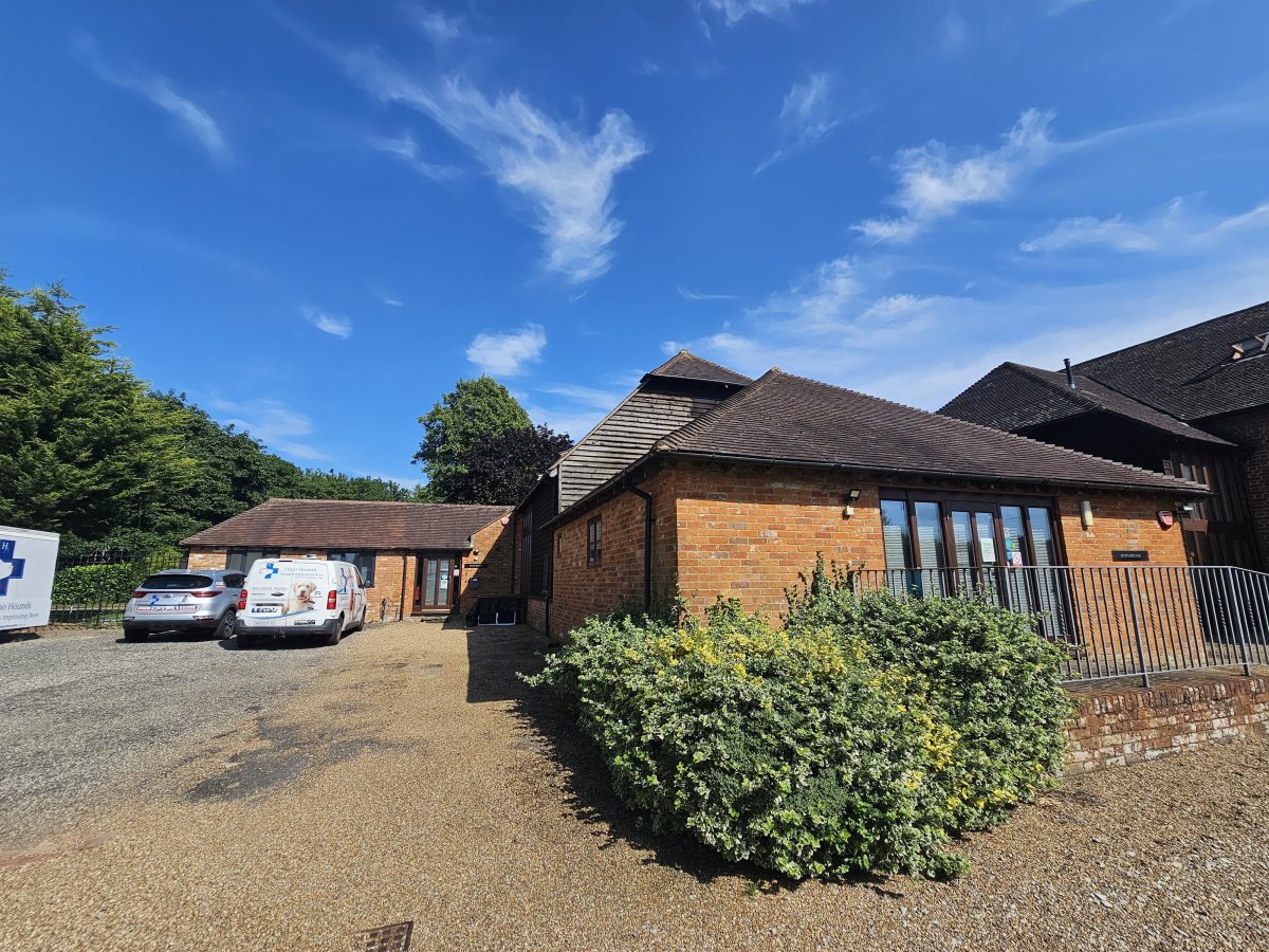 Office in Maidstone - photo 2