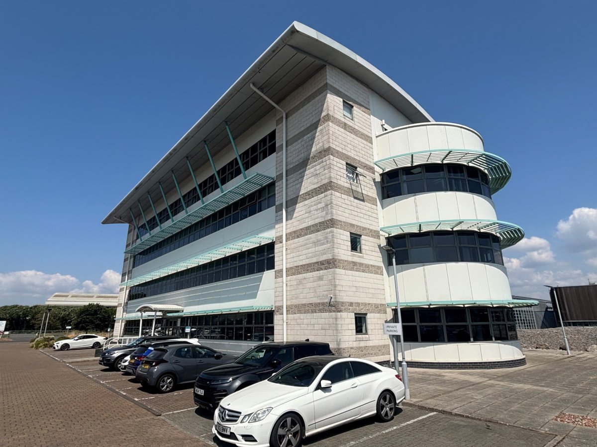 Office To Let, Plymouth, Devon