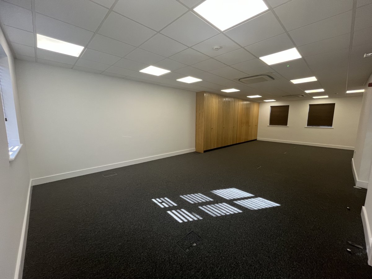 Office in Kibworth Business Park - photo 2