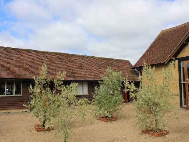 Office in Ockley - photo 2